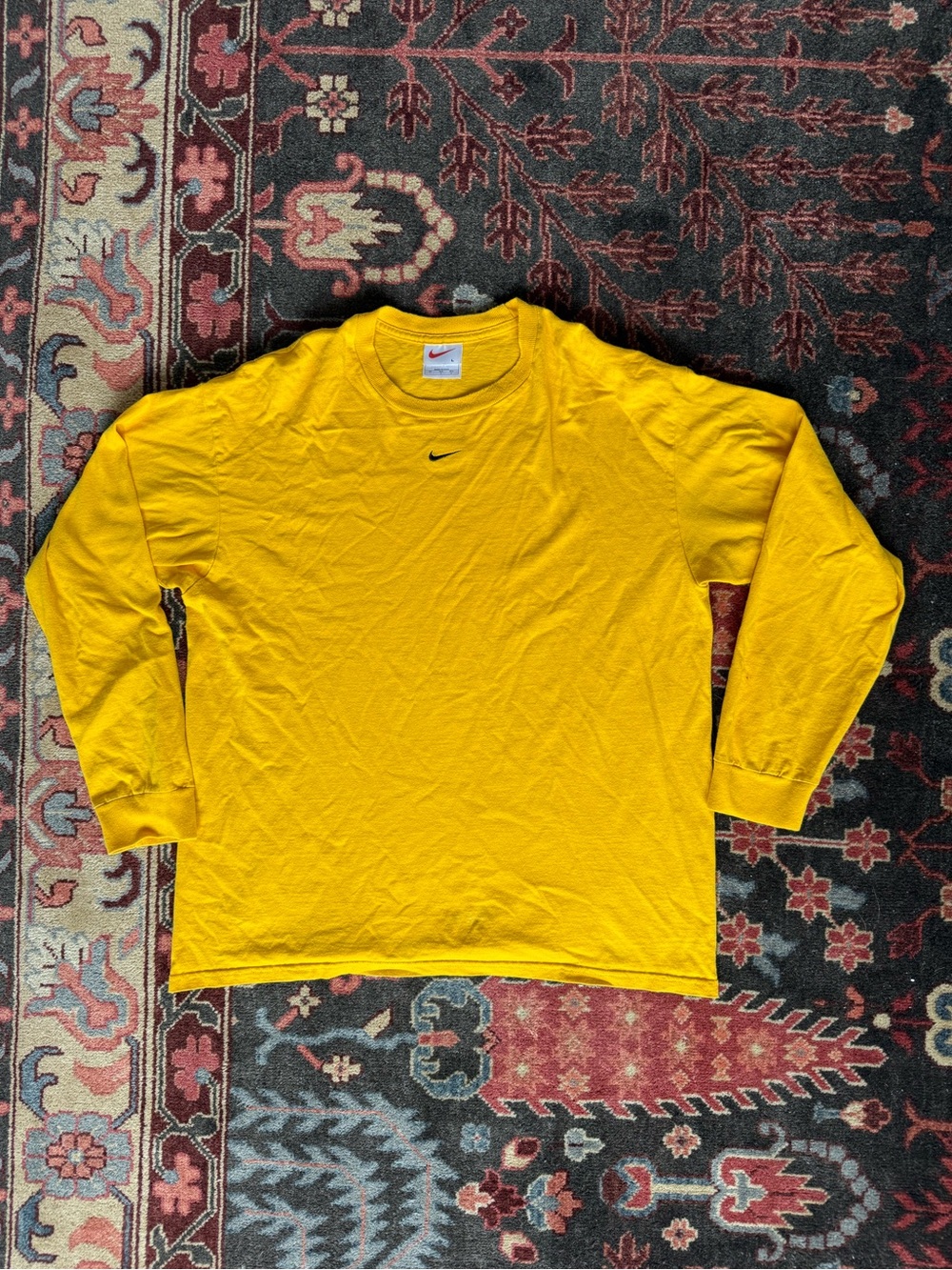 Nike vintage yellow long sleeve shirt Size L